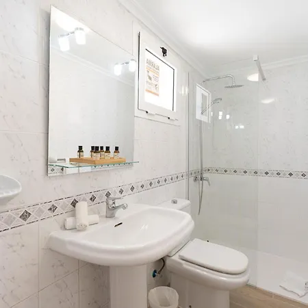 アパート En El Castillo Con Piscina *